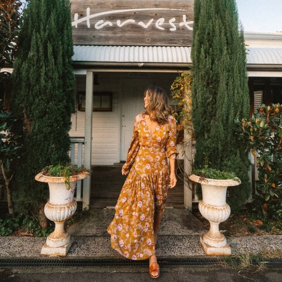 PALMA AUSTRALIA Elsie Long Sleeve Tiered Maxi Dress R$300 - Picture 2 of 9